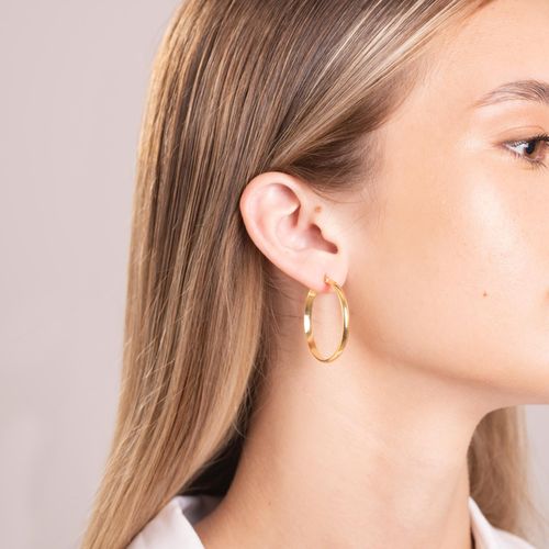 Aros Carmín Lisa de Plata 925 con baño Dorado