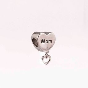 Charm Carmín Corazon MOM de Plata