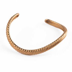 Pulsera Rígida Carmín de Plata con Baño Dorado Ondulada